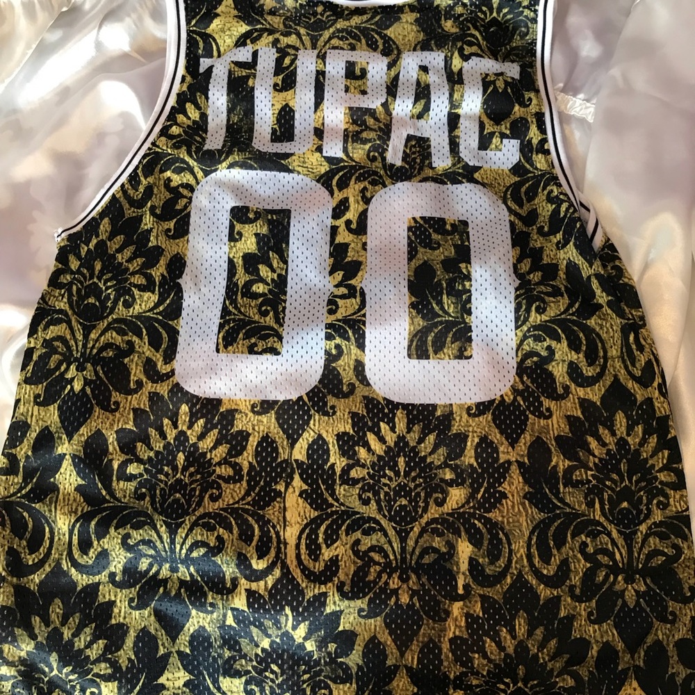 Jersey - Picture 2 of 3